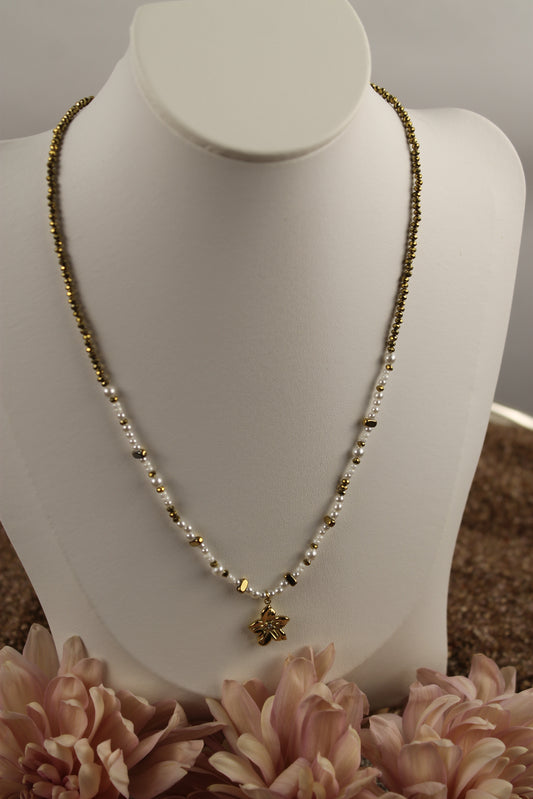 Halskette Fiore perla